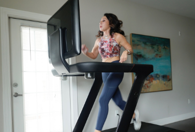 Peloton为其跑步机恢复免费的JustRun功能